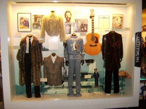 Display - solo years